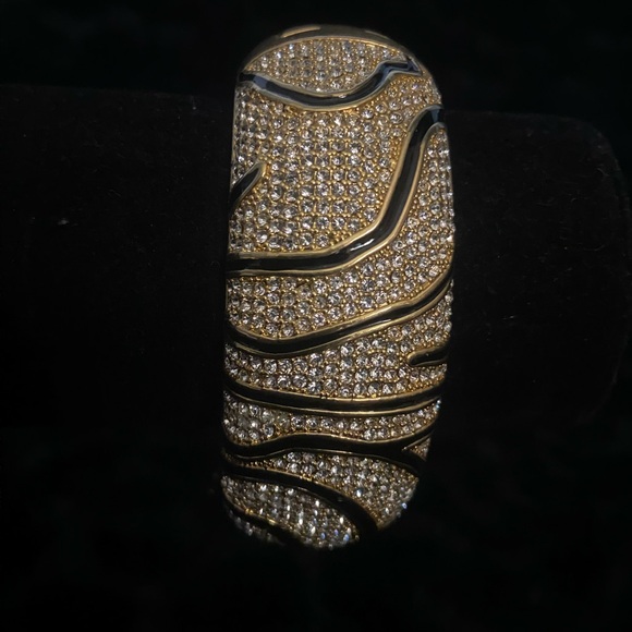 Akkad Jewelry - Elegant Gold and Silver Bracelet with crystals
